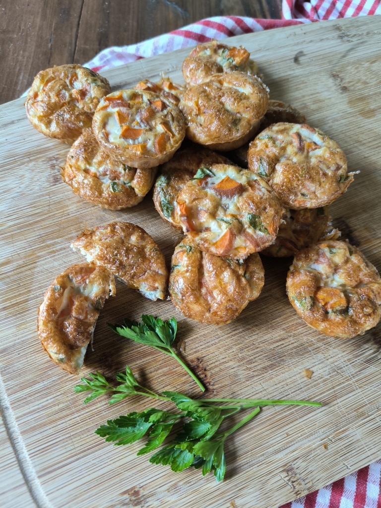 Eiweiß-Leckerli für Hunde selber machen – einfaches Rezept